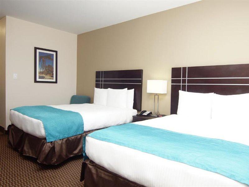 Americas Best Value Inn & Suites Cuero Exterior photo