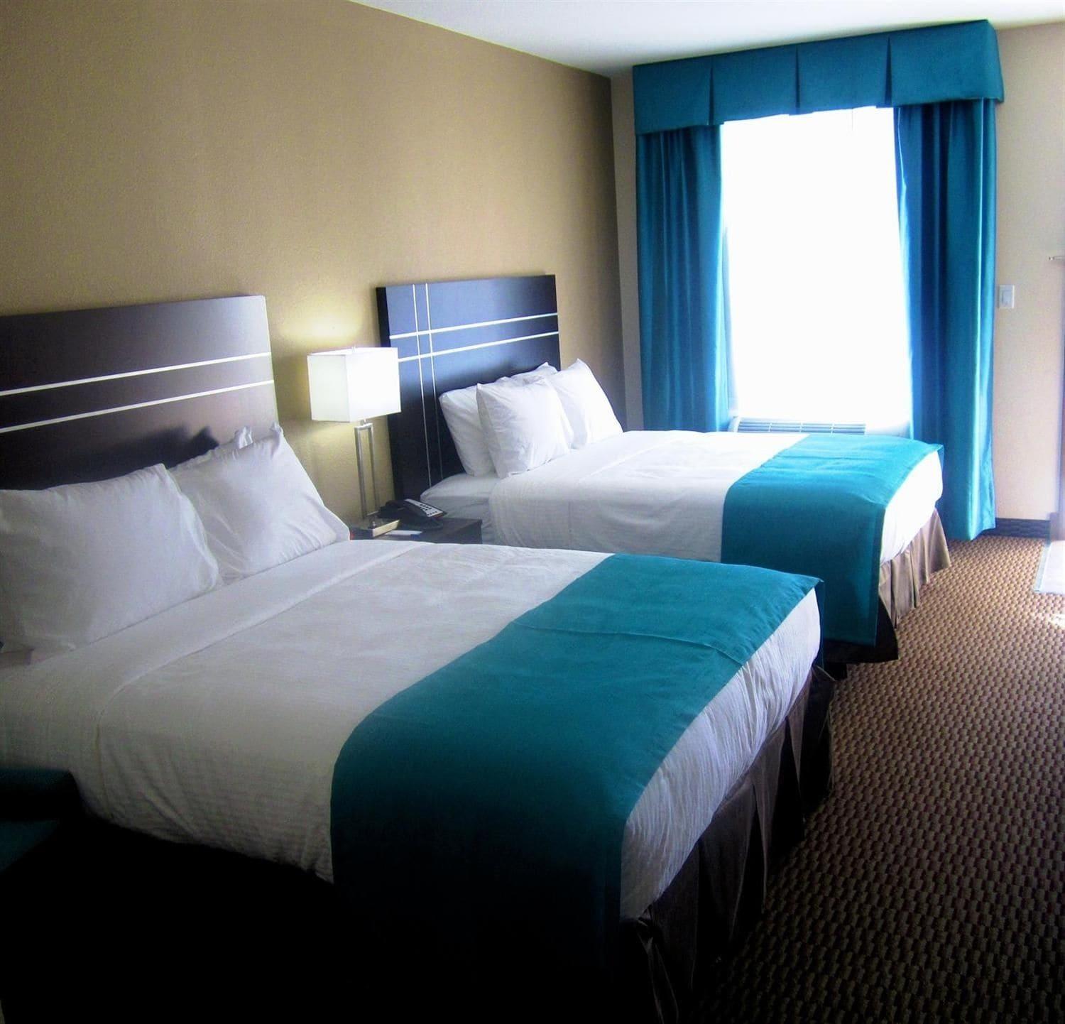 Americas Best Value Inn & Suites Cuero Exterior photo